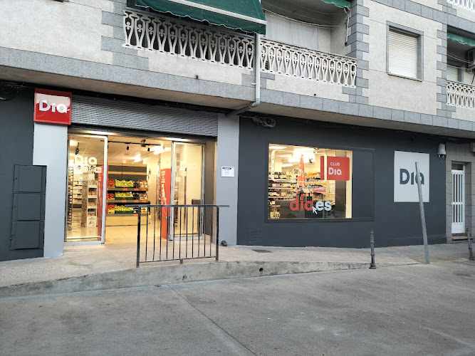 Fotografia tomada fuera de Supermercados Dia - Supermercado en Cabezuela del Valle, Cáceres