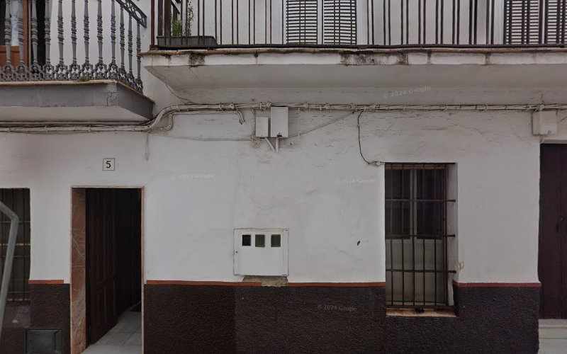 Fotografia tomada fuera de Panadería Hnos Dorantes Cabral - Panadería en Lebrija, Sevilla