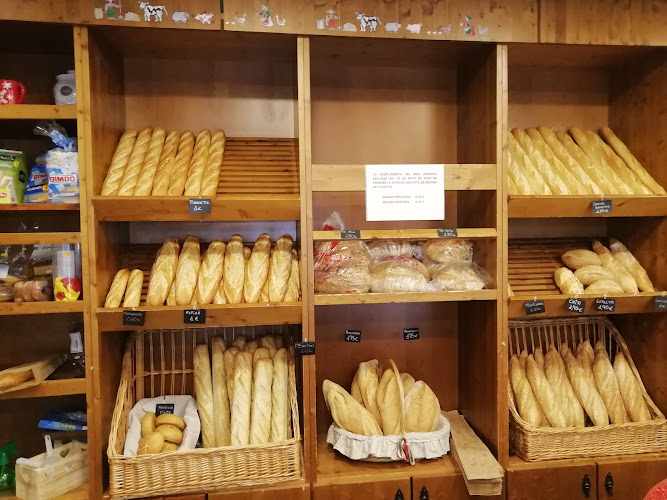 Fotografia tomada fuera de L'Artesa de Biescas - Panadería en Biescas, Huesca