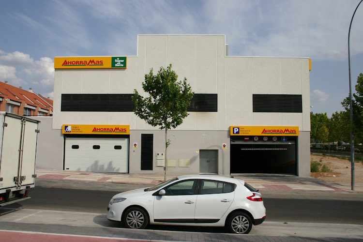 Fotografia tomada fuera de Ahorramas - Supermercado en Guadalajara, Guadalajara