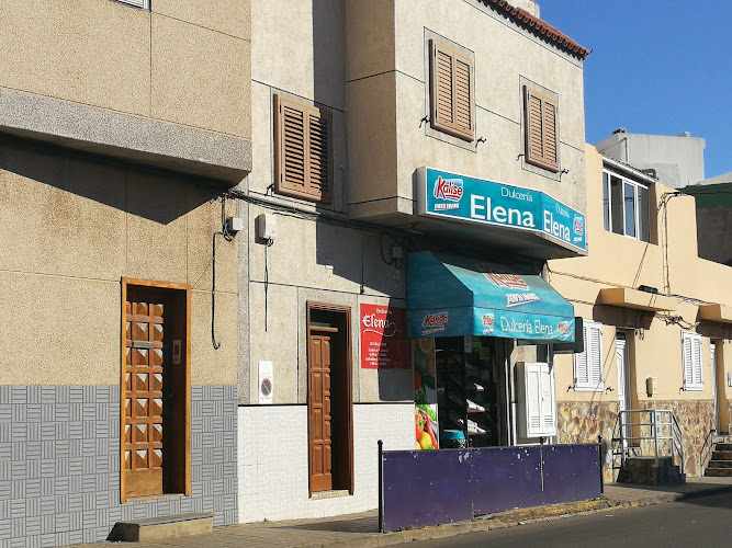 Fotografia tomada fuera de Dulcería Elena - Tienda de alimentación en Ingenio, Las Palmas
