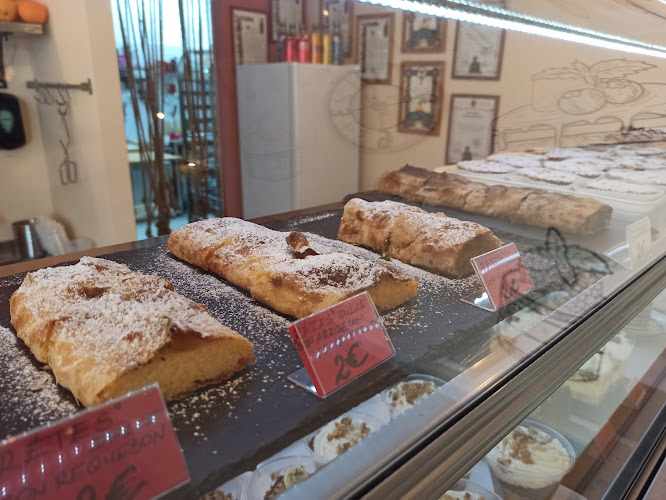Fotografia tomada fuera de Batidor Pasteleria - restaurantes en Fisterra, A Coruña