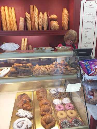 Fotografia tomada fuera de CALIU - No és només cafe - cafeterías en Figueres, Girona