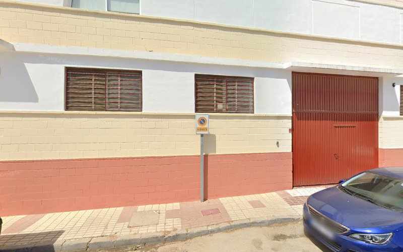 Fotografia tomada fuera de Panificadora La Moderna - Panadería en Estepona, Málaga