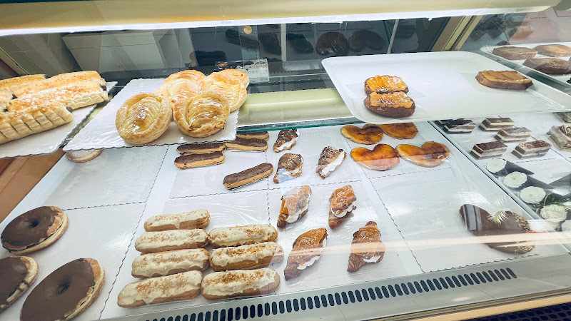 Fotografia tomada fuera de Entre Limones Dulces (Pastelería) - Pastelería en Estepona, Málaga