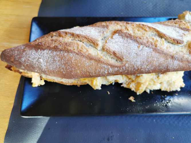 Fotografia tomada fuera de Errota - restaurantes en Roncal, Navarra