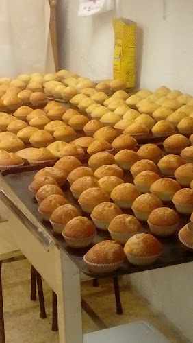 Fotografia tomada fuera de Panadería Dominguez - Panadería en Morella, Castellón