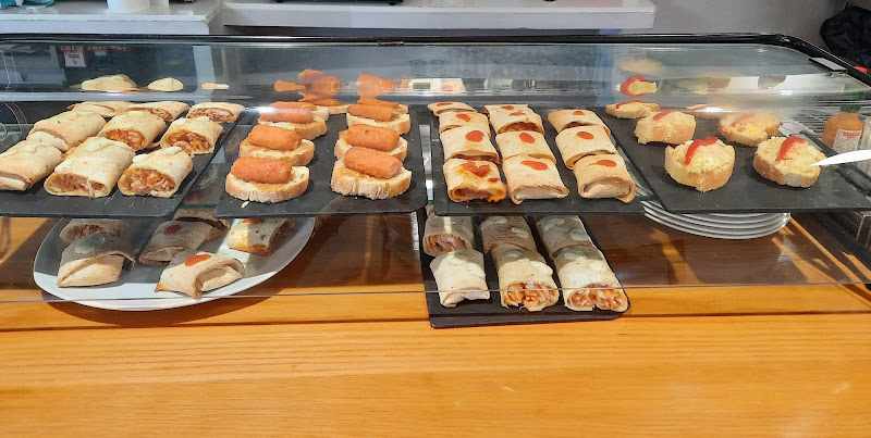 Fotografia tomada fuera de Cafetería Cipri - Cafetería en Monreal, Navarra