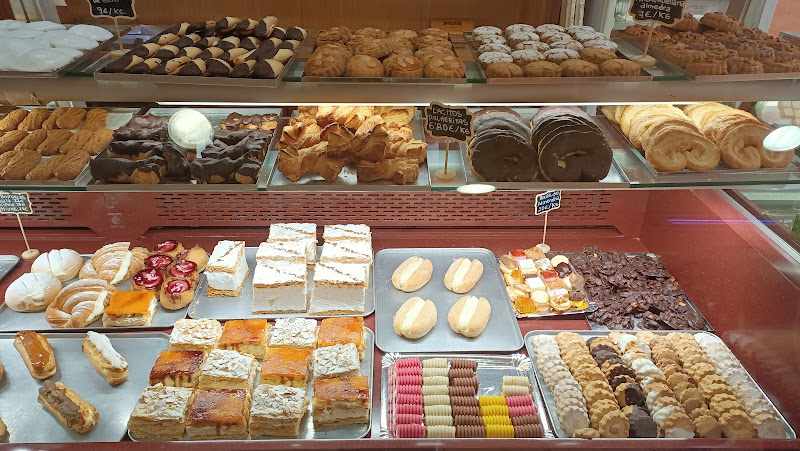 Fotografia tomada fuera de El Horno de Guiller - Panadería en Valladolid, Valladolid