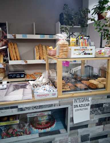 Fotografia tomada fuera de Boulangerie Lucía - Panadería en Valladolid, Valladolid
