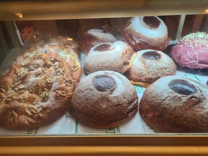 Fotografia tomada fuera de Horno Inma Moliner - Forn de pa en Mislata, Valencia