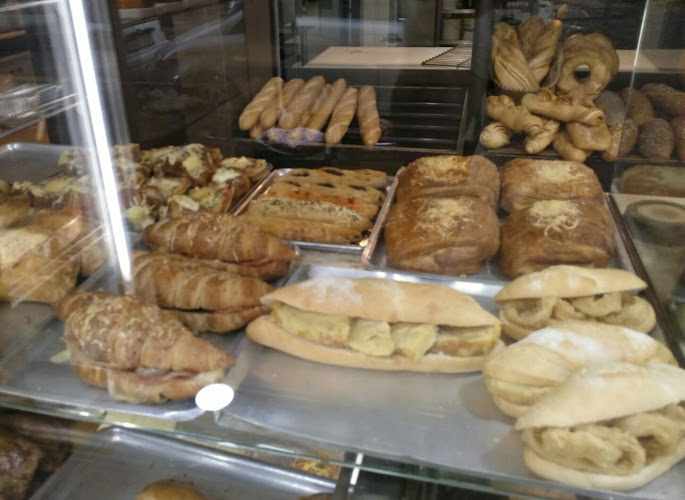 Fotografia tomada fuera de Panadería Balmar - Panadería en Mislata, Valencia