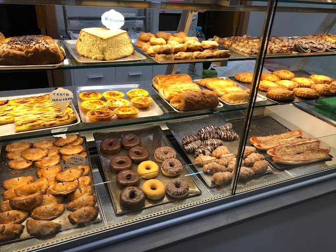 Fotografia tomada fuera de Forn Casa Vergara - Panadería en Mislata, Valencia