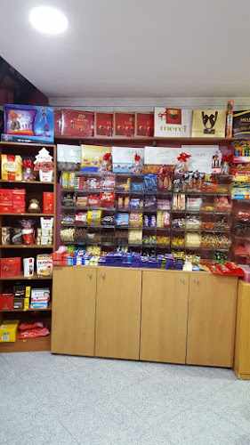 Fotografia tomada fuera de Caramelo - Tienda de golosinas en Melilla, Melilla