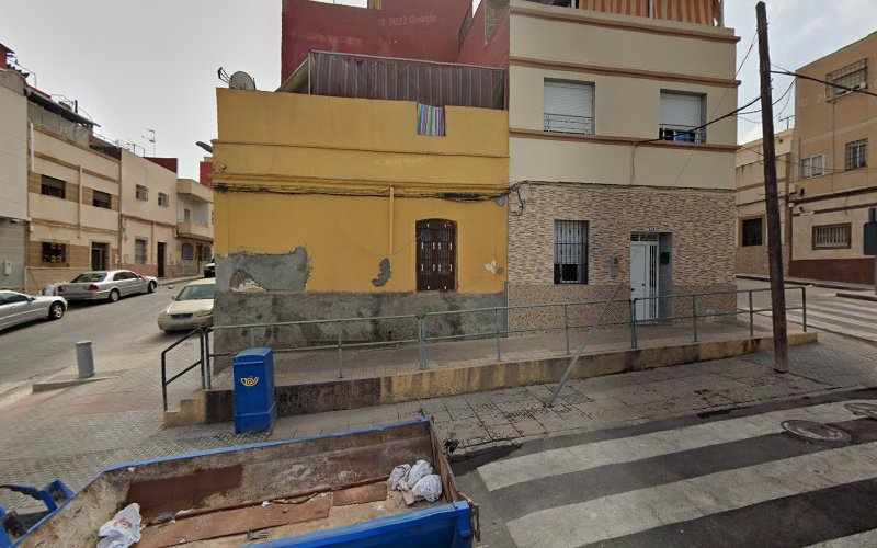 Fotografia tomada fuera de Confitería Nevada - Pastelería en Melilla, Melilla