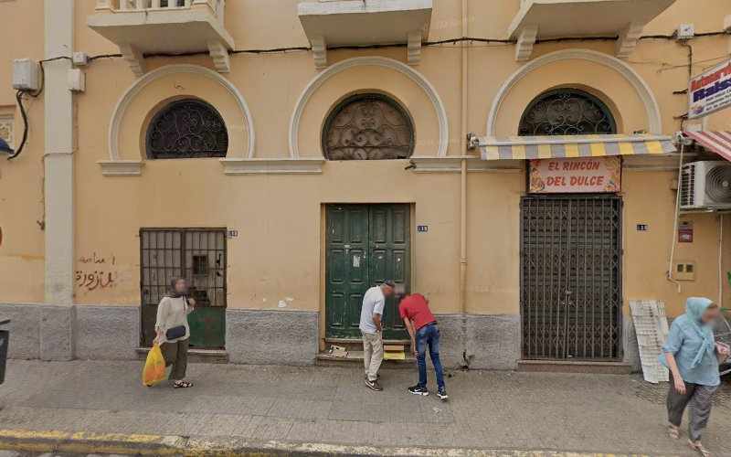 Fotografia tomada fuera de El Rincón del Dulce - Tienda de golosinas en Melilla, Melilla