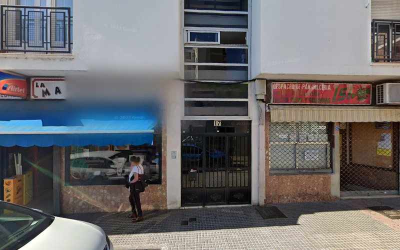Fotografia tomada fuera de Confitería ISI - Panadería en Mérida, Badajoz