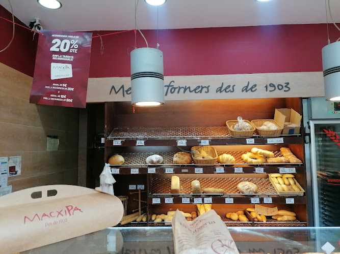 Fotografia tomada fuera de Macxipa - Panadería en Mataró, Barcelona