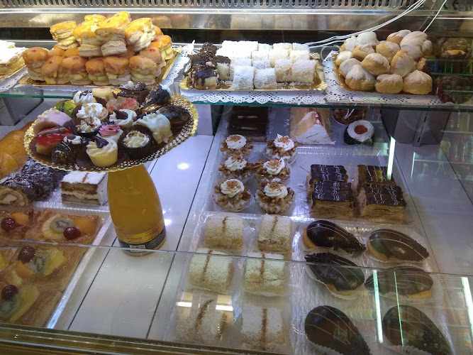 Fotografia tomada fuera de Panificadora Serrano - Panadería en Málaga, Málaga