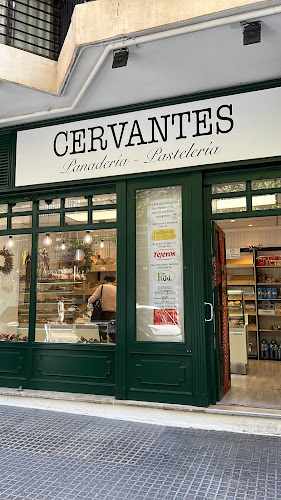 Fotografia tomada fuera de Panadería y Pastelería Cervantes - Panadería en Málaga, Málaga