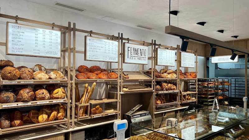Fotografia tomada fuera de Fermento Casa de Panaderos - Panadería en Málaga, Málaga