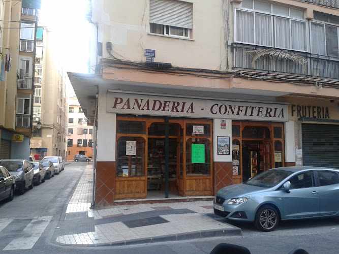 Fotografia tomada fuera de Panadería La Divina Providencia - Panadería en Málaga, Málaga