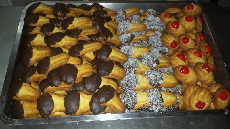 Fotografia tomada fuera de Panadería Bollería - Mario Moreno Aguirre - Ciruelos - Toledo - Panadería en Ciruelos, Toledo