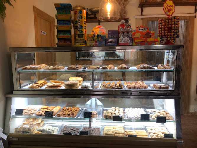 Fotografia tomada fuera de Despacho de Pan Ana - Panadería en Mahora, Albacete