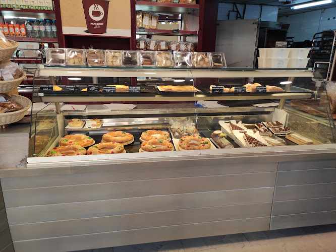 Fotografia tomada fuera de Panishop - Panadería en Madrid, Madrid