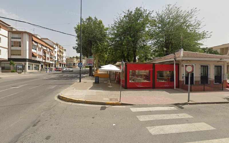 Fotografia tomada fuera de Churreria Perrilleja - Churrería en Lucena, Córdoba