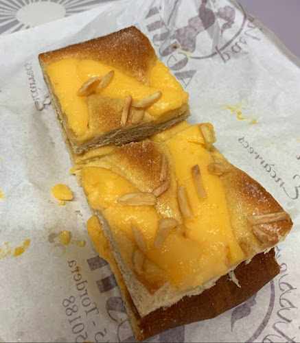 Fotografia tomada fuera de Fleca Agustí - Pastelería en Tordera, Barcelona