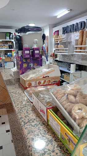 Fotografia tomada fuera de Panadería uxia - Panadería en La Rábita, Granada