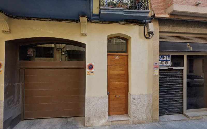 Fotografia tomada fuera de Cheeky Cheese - Tienda de tartas en Alicante, Alicante