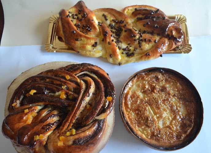 Fotografia tomada fuera de Panadería - Cafetería Horno El Obrador - Panadería en Murcia, Murcia