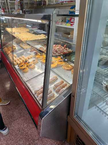 Fotografia tomada fuera de Pastelería Diagonal C.B. - Pastelería en Alicante, Alicante