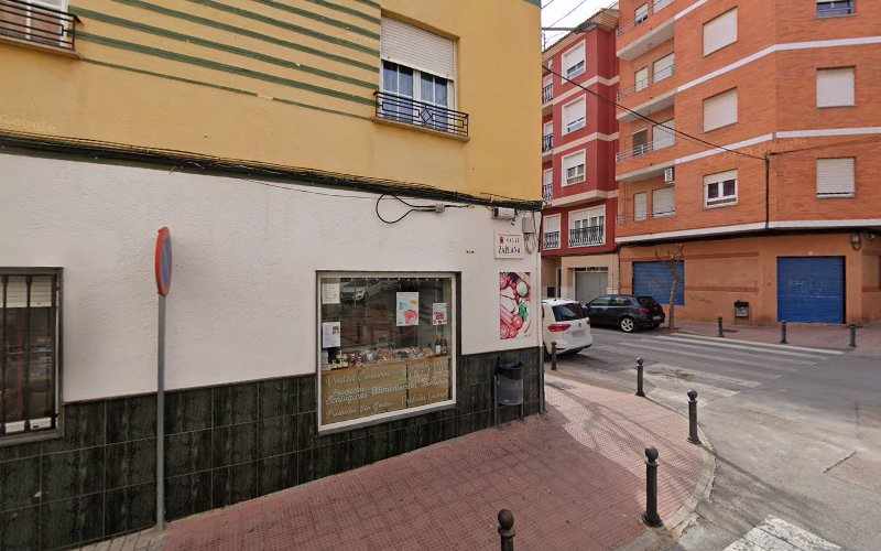 Fotografia tomada fuera de Panadería Pan & Más - Panadería en Yecla, Murcia