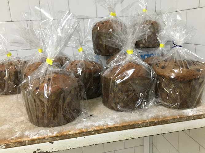 Fotografia tomada fuera de Panadería Hijos de Juan Carral - Panadería en Villacarriedo, Cantabria
