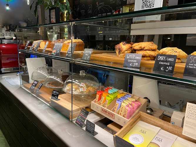 Fotografia tomada fuera de Monkee Koffee - cafeterías en Madrid, Madrid
