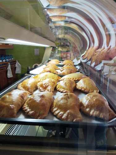 Fotografia tomada fuera de Panadería/Pastelería La Nueva Luna - Pastelería en Alicante, Alicante