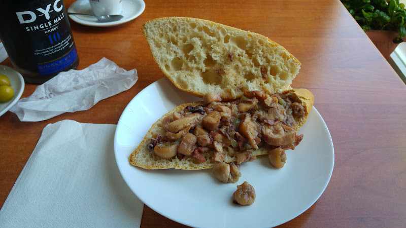 Fotografia tomada fuera de Pasteleria Inma - cafeterías en Almassora, Castellón