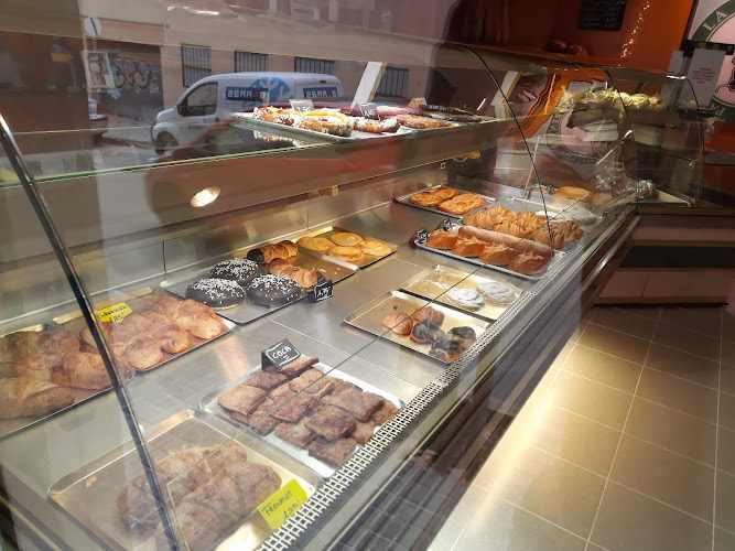 Fotografia tomada fuera de Pastisseria la Moreneta - Pastelería en El Masnou, Barcelona