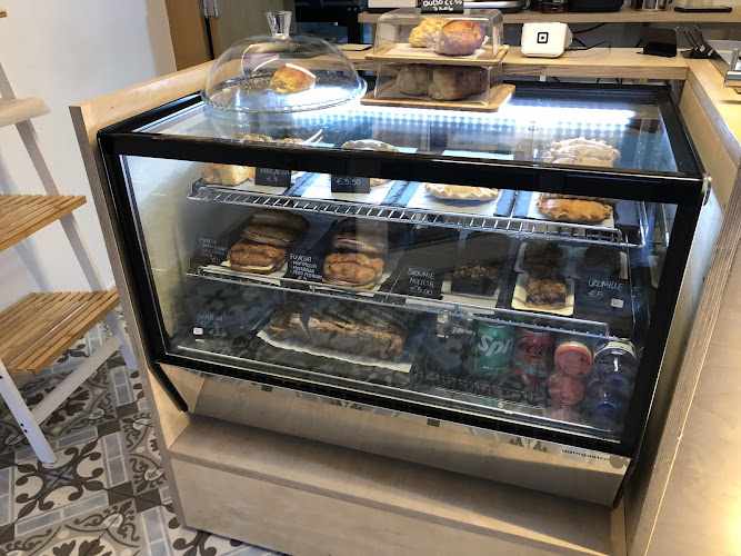 Fotografia tomada fuera de Casa Celia Gluten Free - Panadería en El Masnou, Barcelona