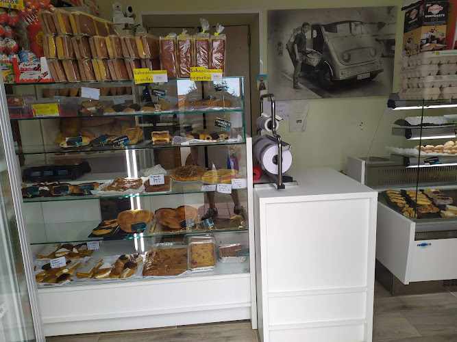 Fotografia tomada fuera de Panadería Y Confitería Las Quintas - Panadería en Queveda, Cantabria