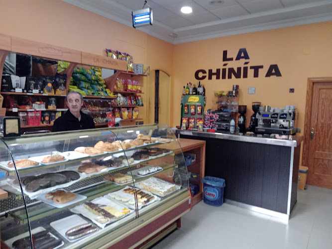 Fotografia tomada fuera de Pastelería La Chinita - Pastelería en Calzada de Calatrava, Ciudad Real
