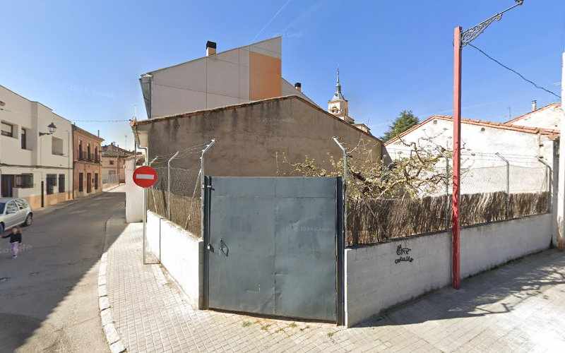Fotografia tomada fuera de Venta de Pan - Panadería en Yunquera de Henares, Guadalajara