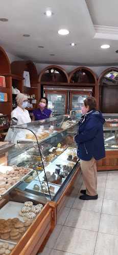 Fotografia tomada fuera de Dulces Hispania - El Campanar - Pastelería en Alcoi, Alicante