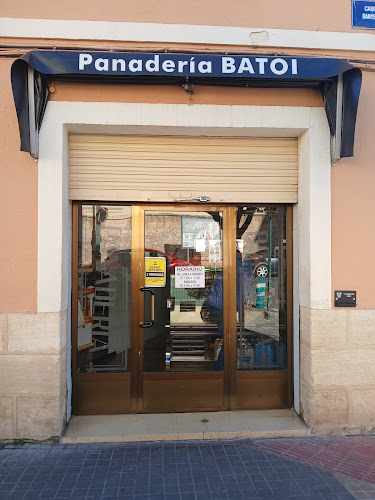 Fotografia tomada fuera de Panaderia Batoi - Panadería en Alcoi, Alicante