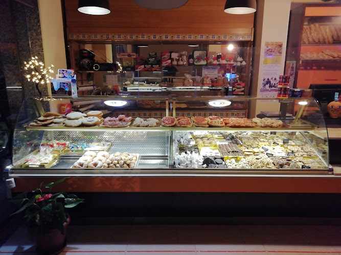 Fotografia tomada fuera de Paidolç - Panadería en Agost, Alicante