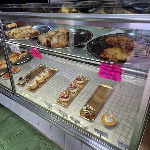Fotografia tomada fuera de Au Petit Plaisir Français - Bakery en Callao Salvaje, Santa Cruz de Tenerife