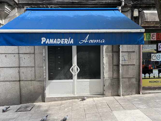 Fotografia tomada fuera de Panadería Salinas - Panadería en Vigo, Pontevedra